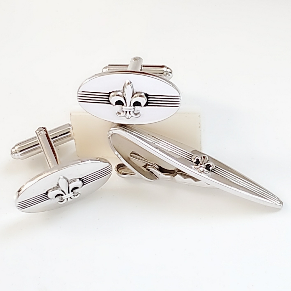 Fleur De Lis Shields Silver Tone Cuff Links and Tie Clasp Set